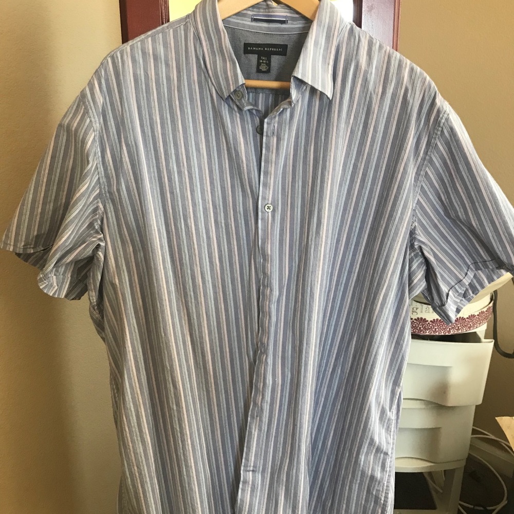 Banana Republic Button Down